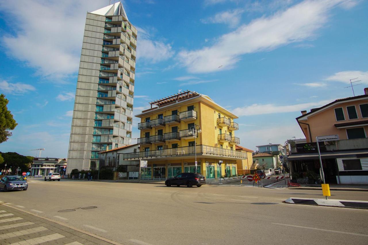 Quito Residence Movida E Spiaggia Lido di Jesolo Exterior foto